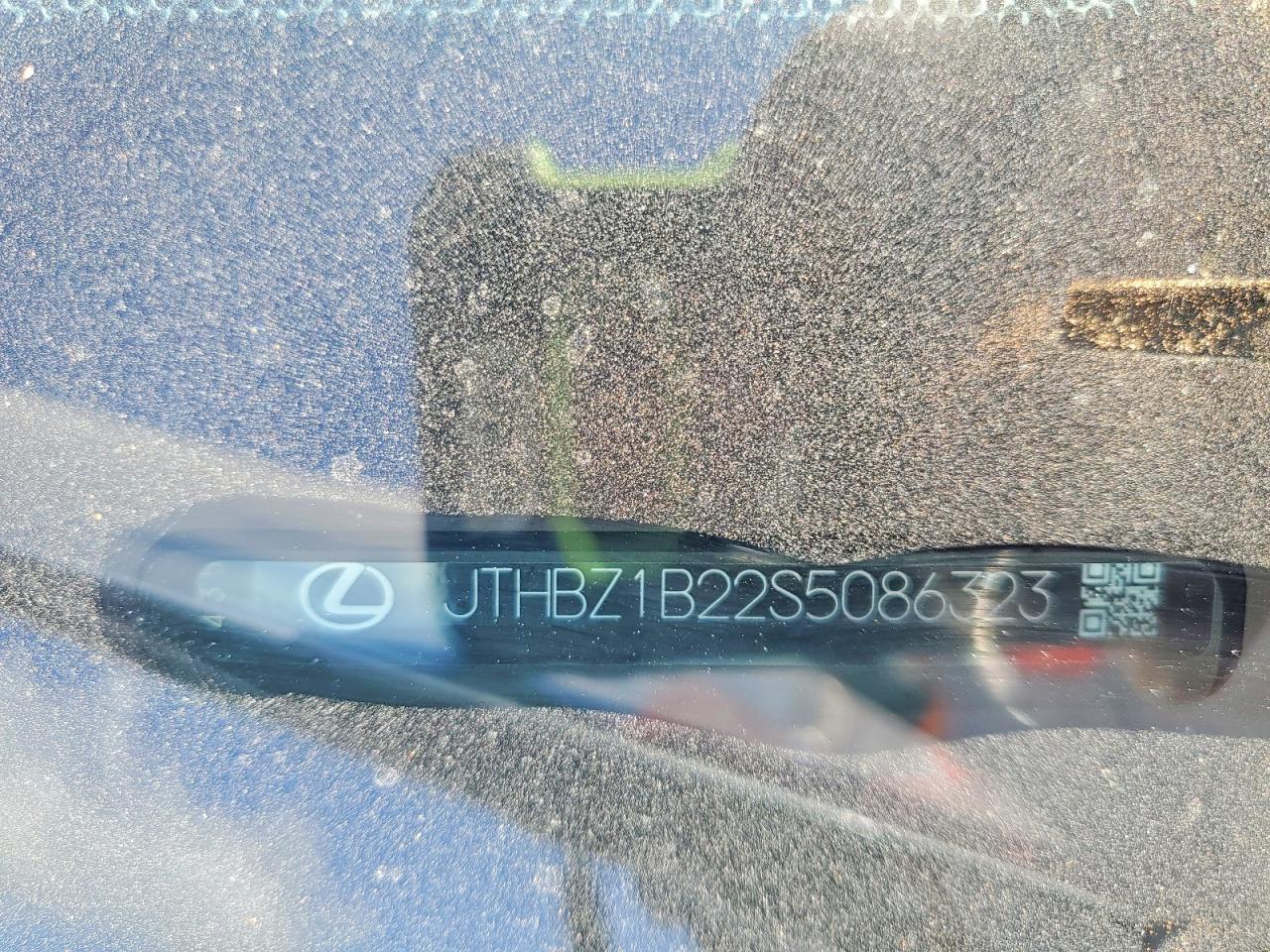 2025 LEXUS IS