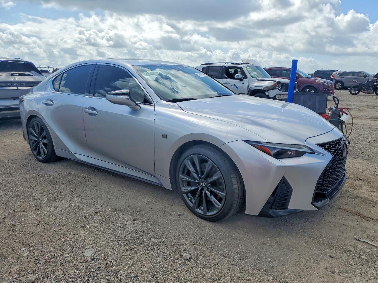 2025 LEXUS IS