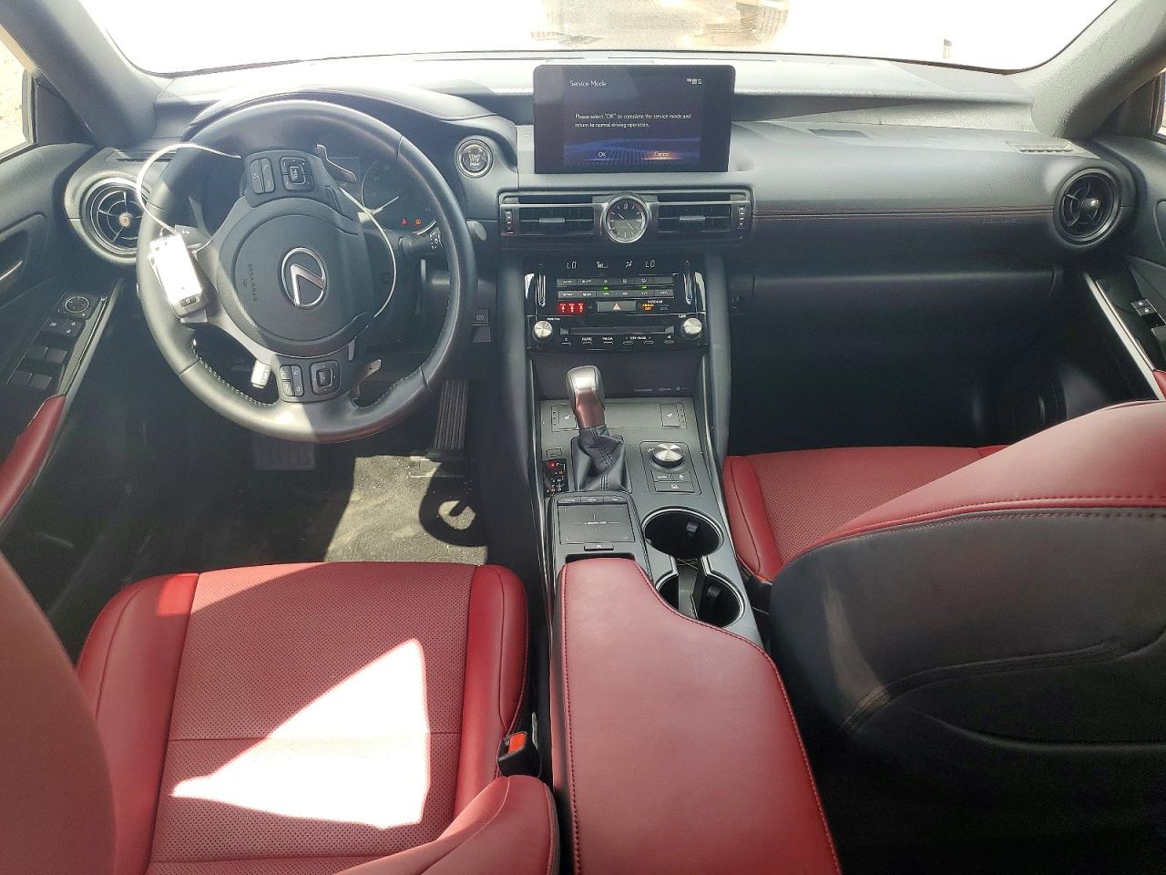 2025 LEXUS IS