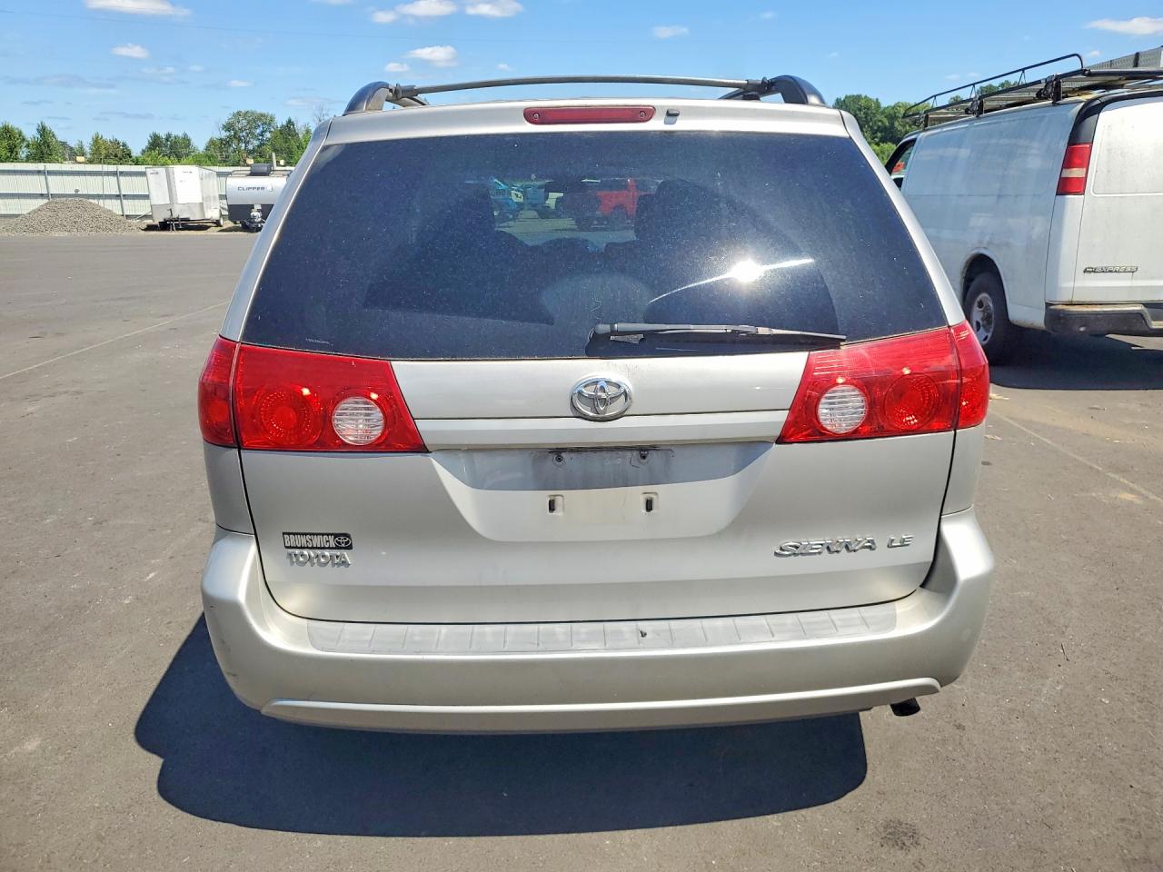 2006 TOYOTA SIENNA