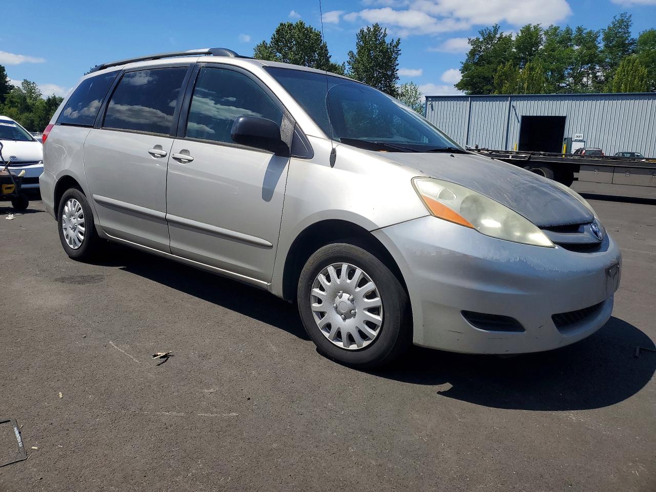 2006 TOYOTA SIENNA
