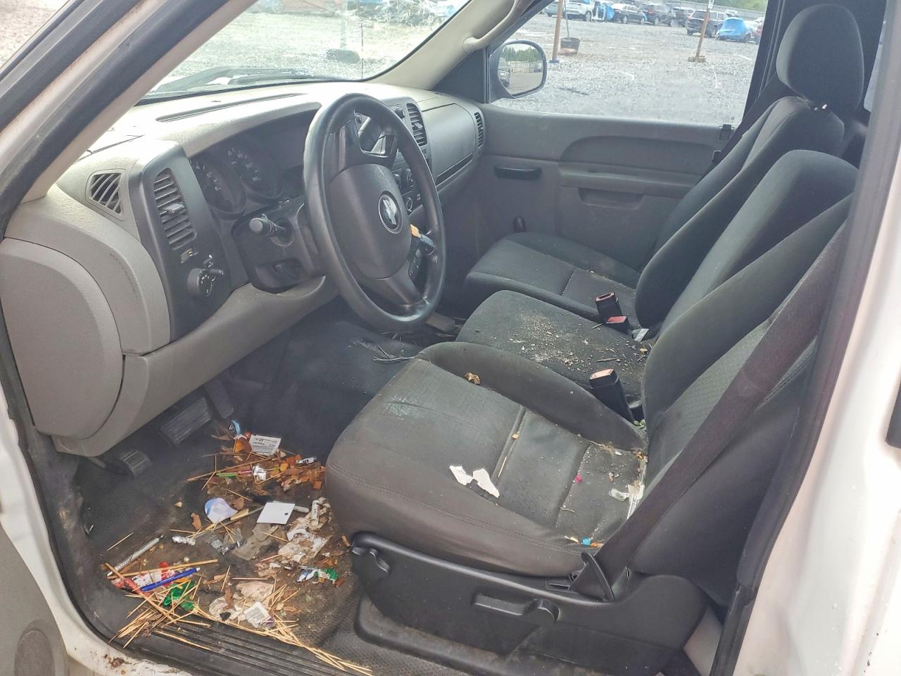 2011 CHEVROLET SILVERADO