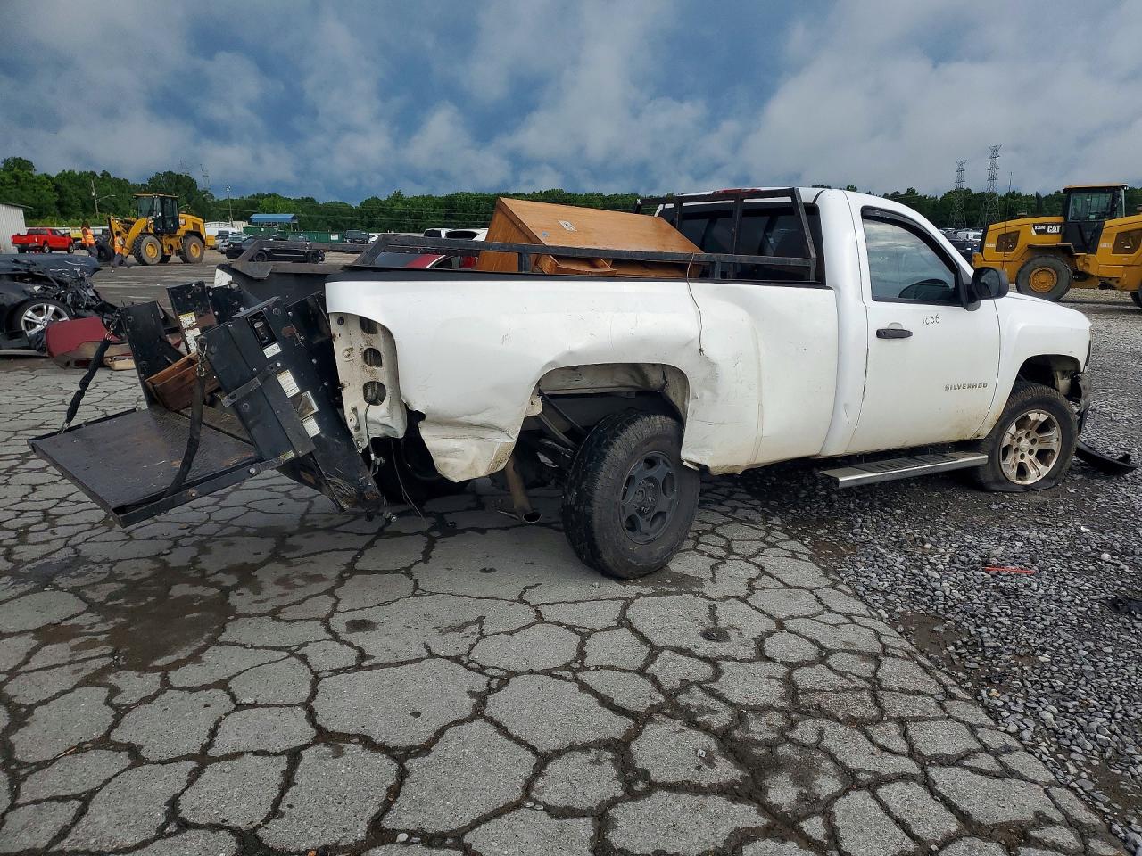 2011 CHEVROLET SILVERADO