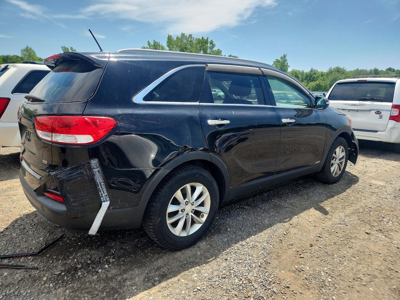 2016 KIA SORENTO