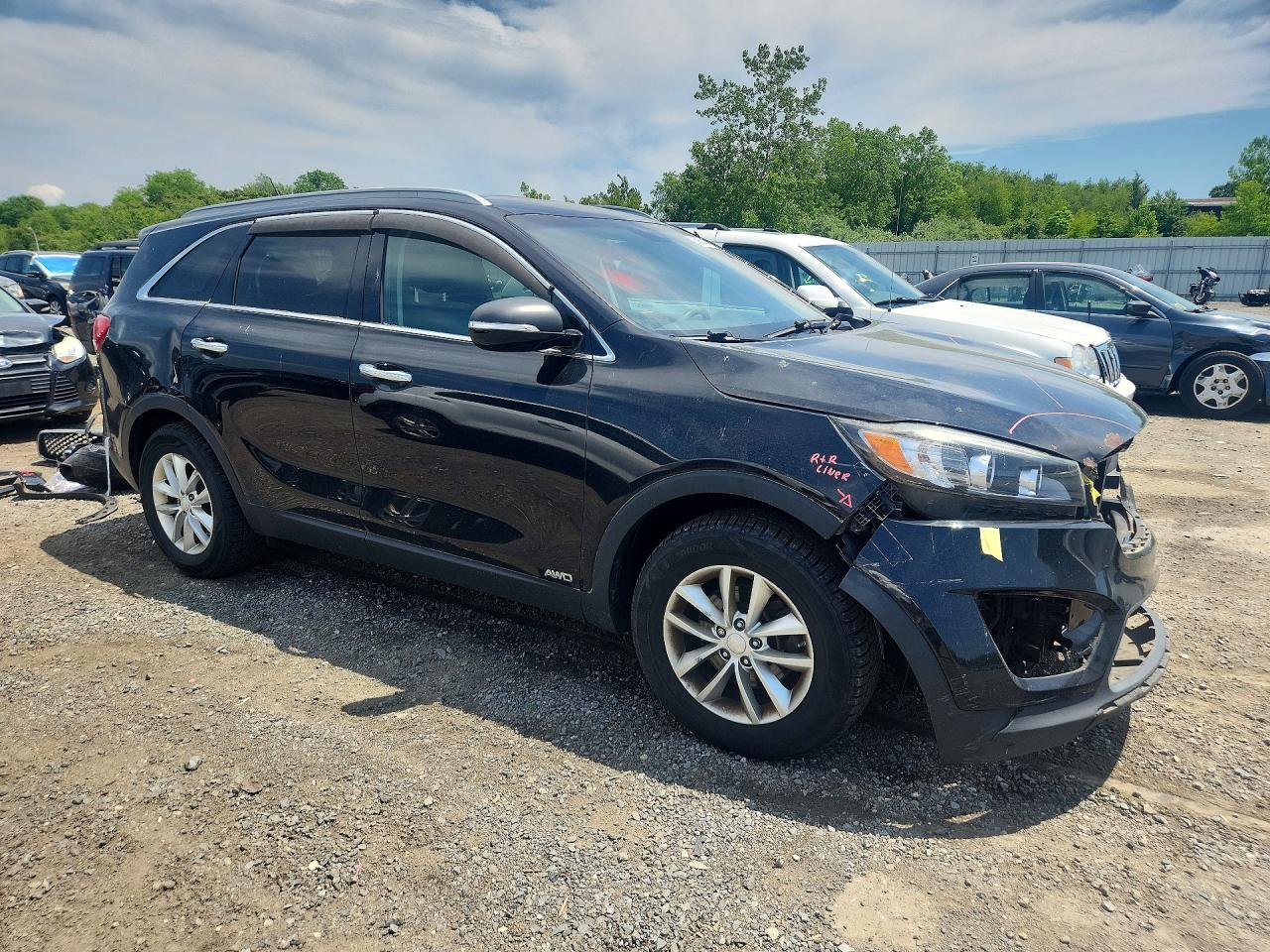 2016 KIA SORENTO