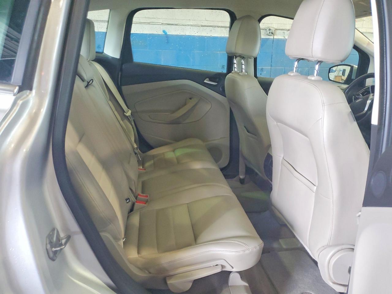 2013 FORD CMAX