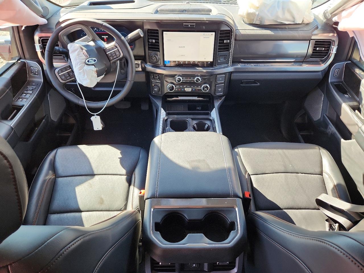 2025 FORD F350