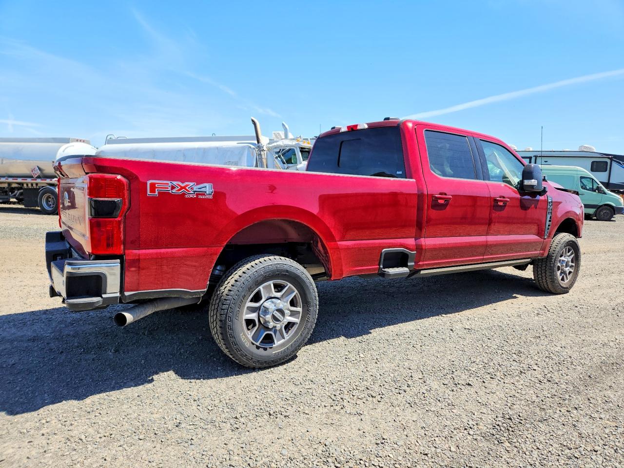 2025 FORD F350