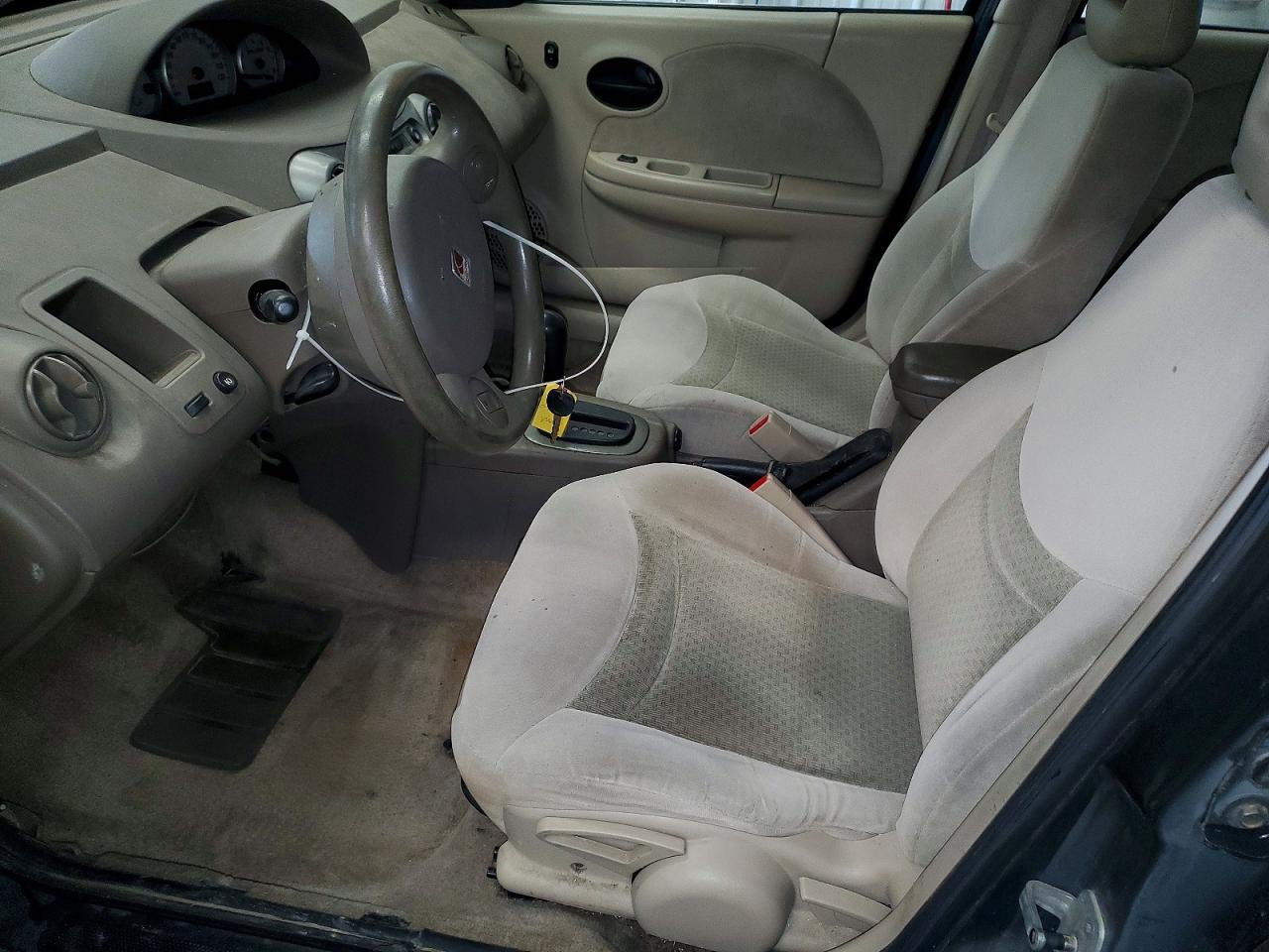 2004 SATURN ION