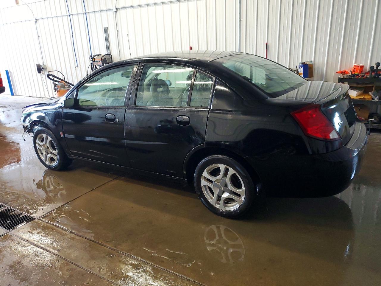 2004 SATURN ION