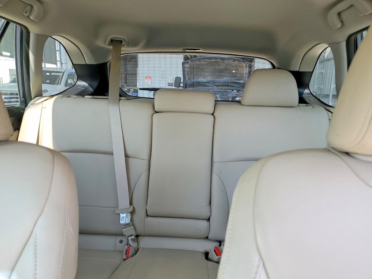 2017 SUBARU OUTBACK