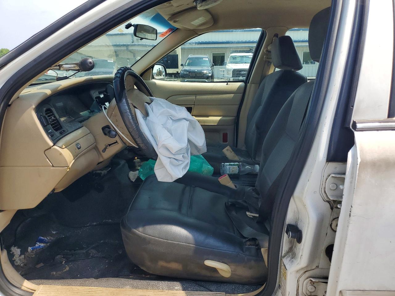 2009 FORD CROWN VIC