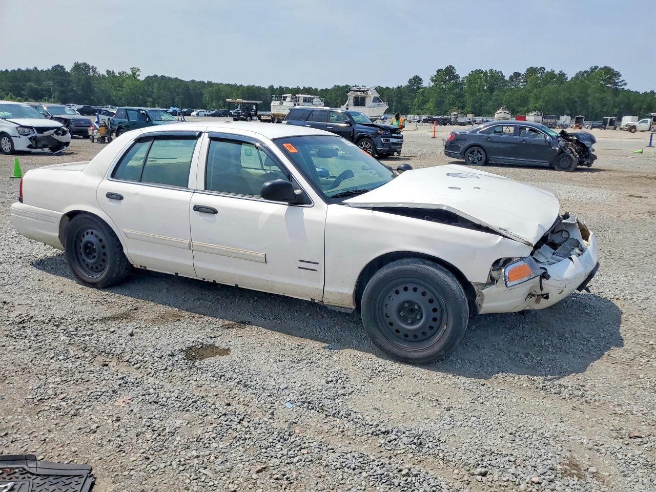 2009 FORD CROWN VIC
