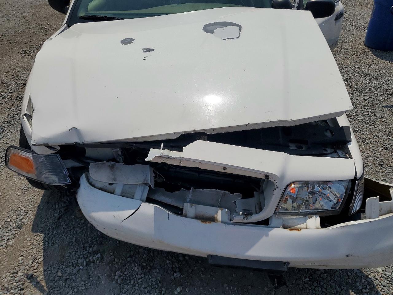 2009 FORD CROWN VIC