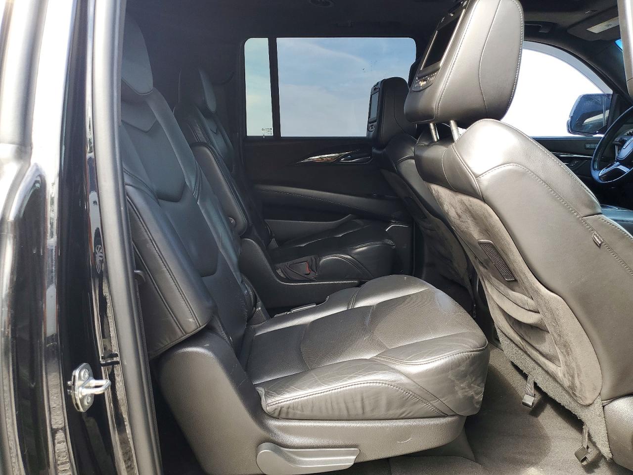 2019 CADILLAC ESCALADE