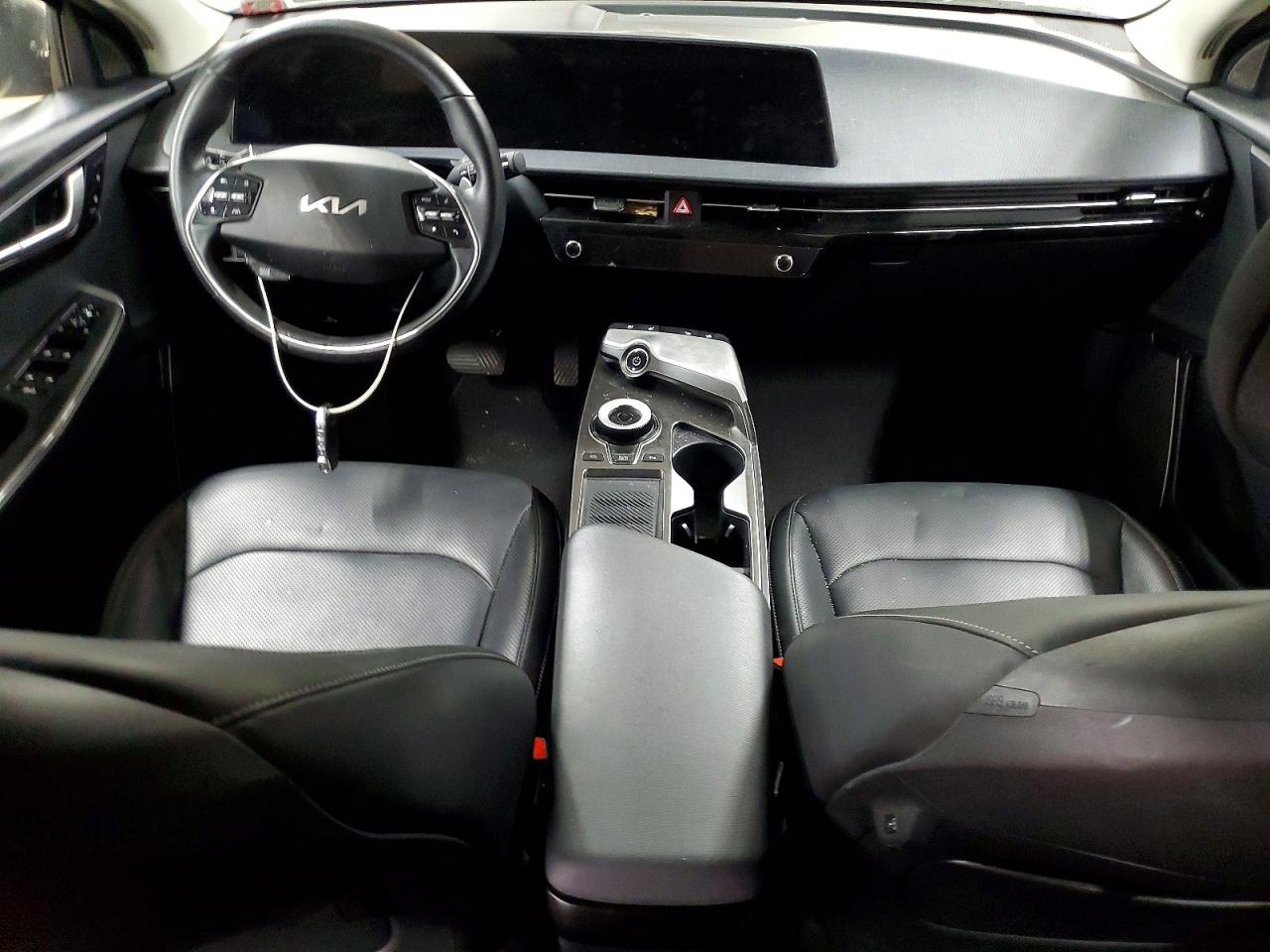 2023 KIA EV6 WIND