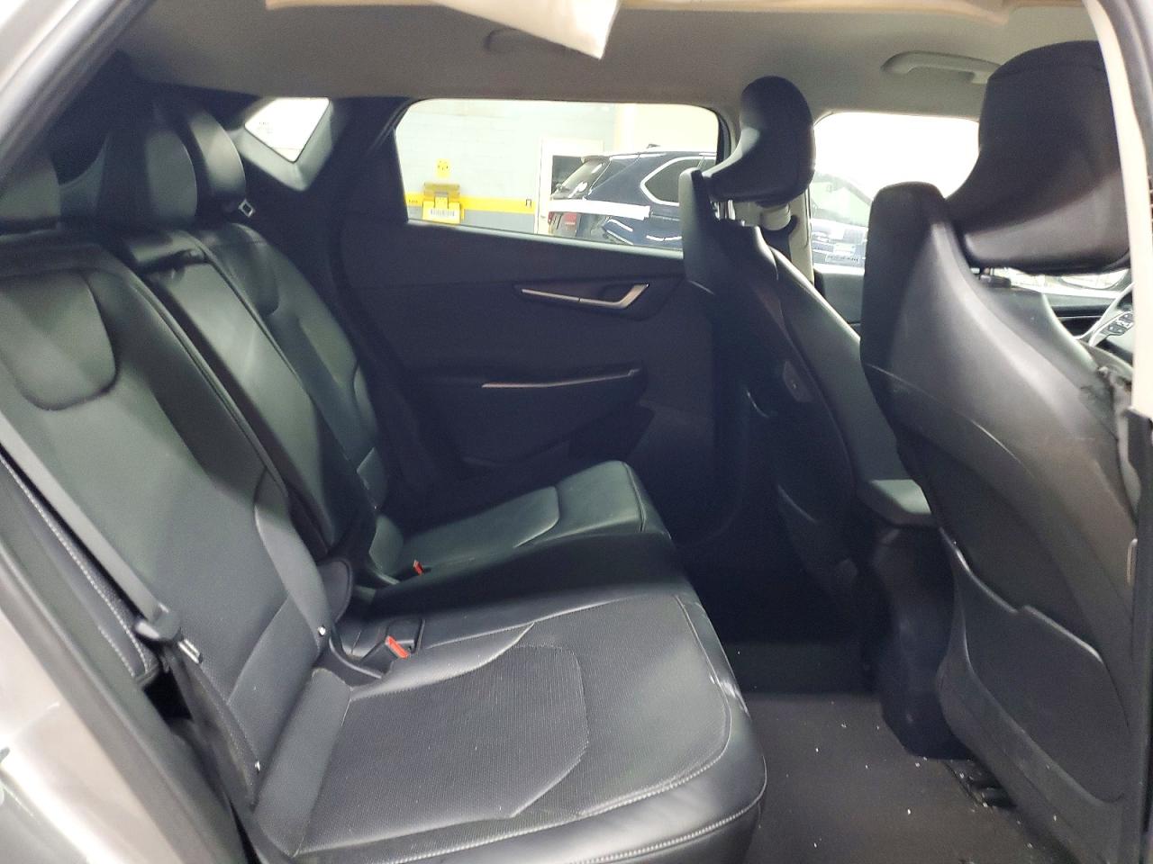 2023 KIA EV6 WIND
