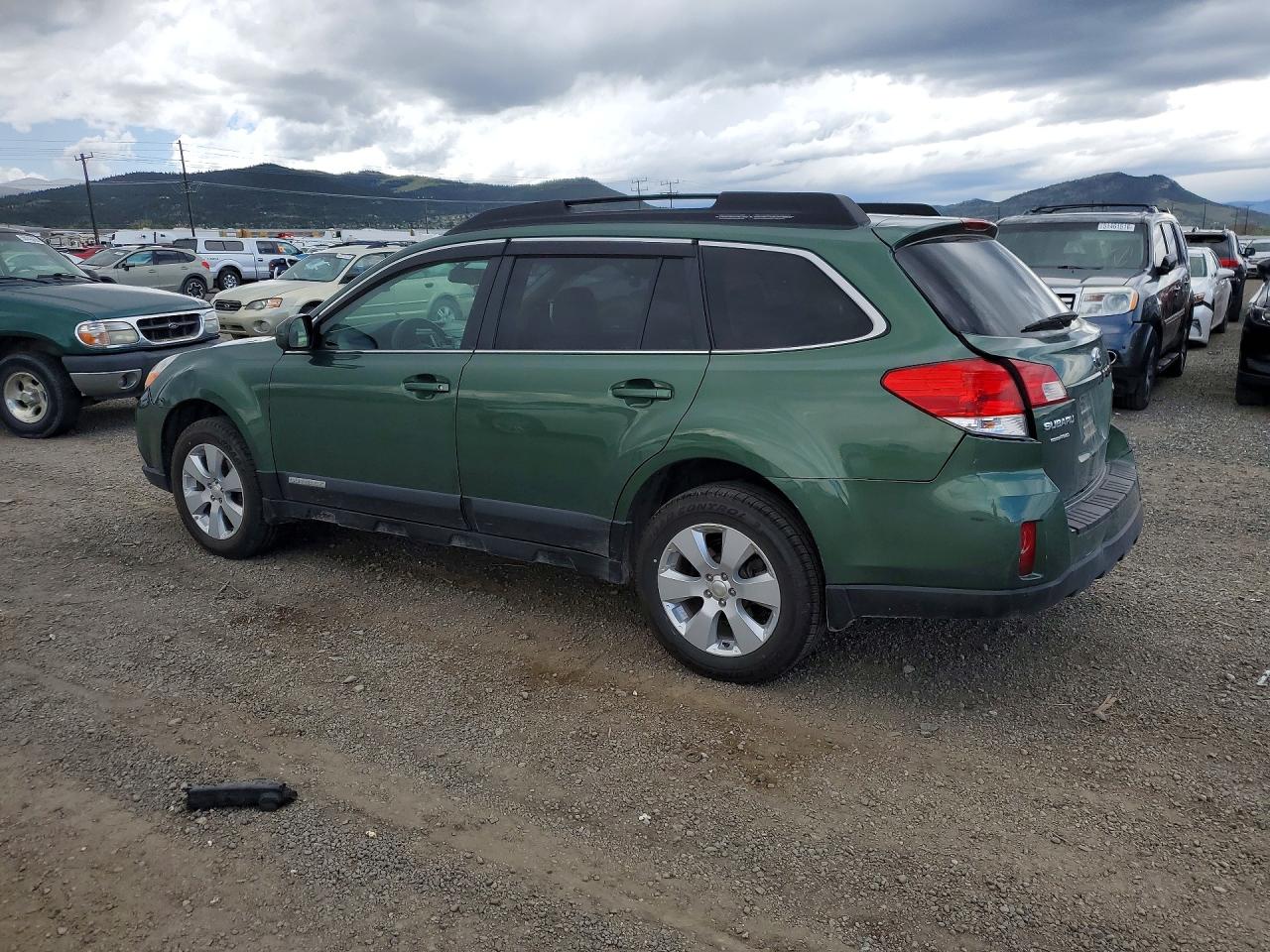 2010 SUBARU OUTBACK