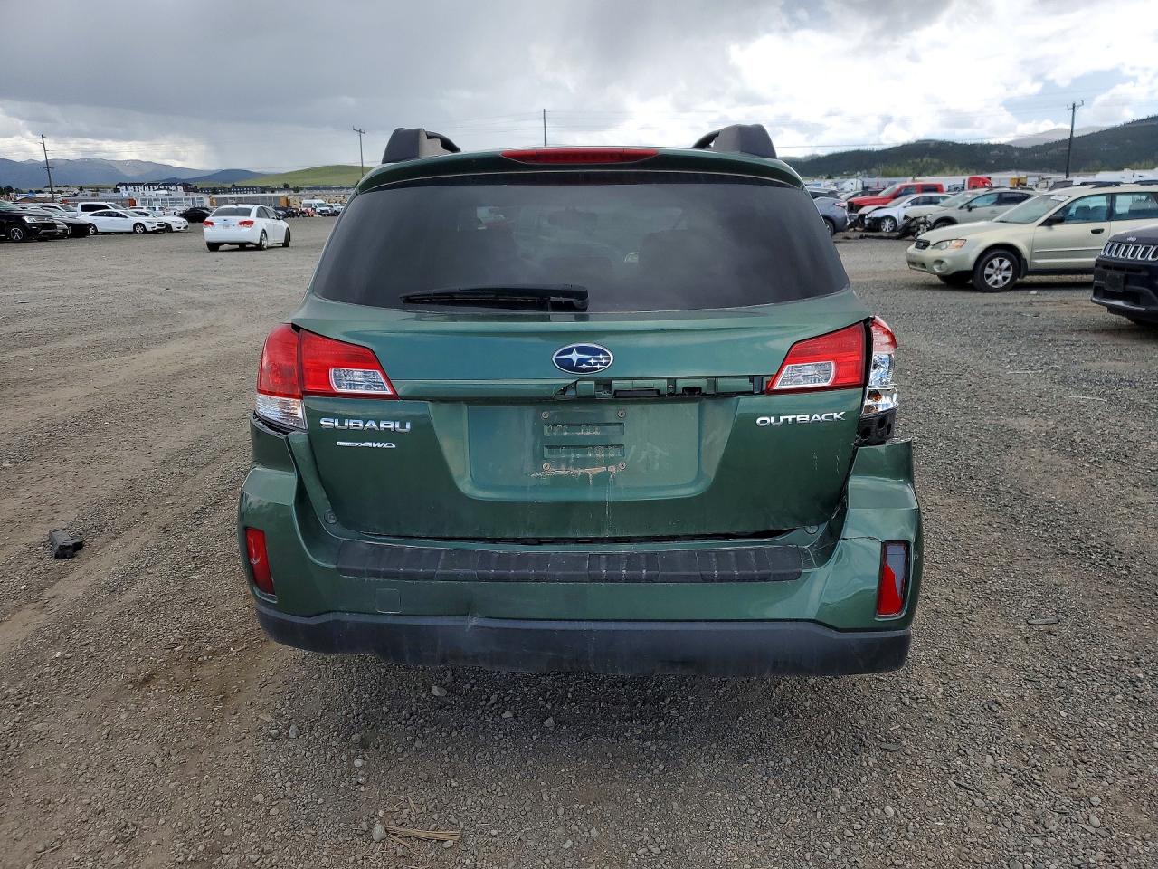 2010 SUBARU OUTBACK