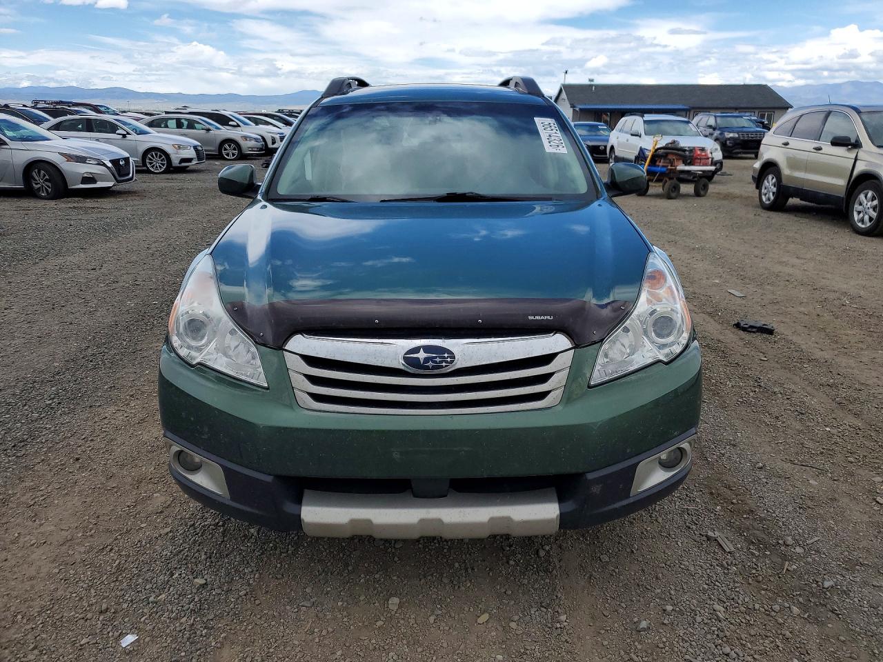 2010 SUBARU OUTBACK