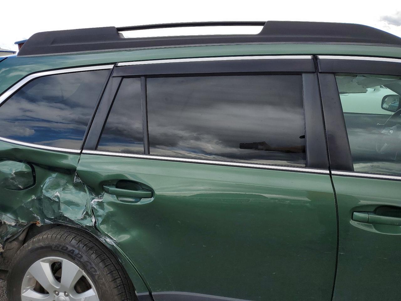 2010 SUBARU OUTBACK