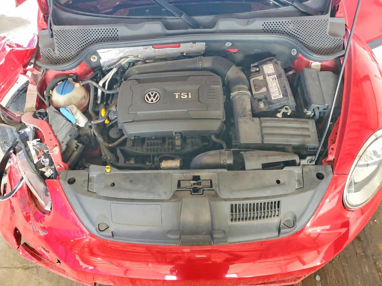 2014 VOLKSWAGEN BEETLE