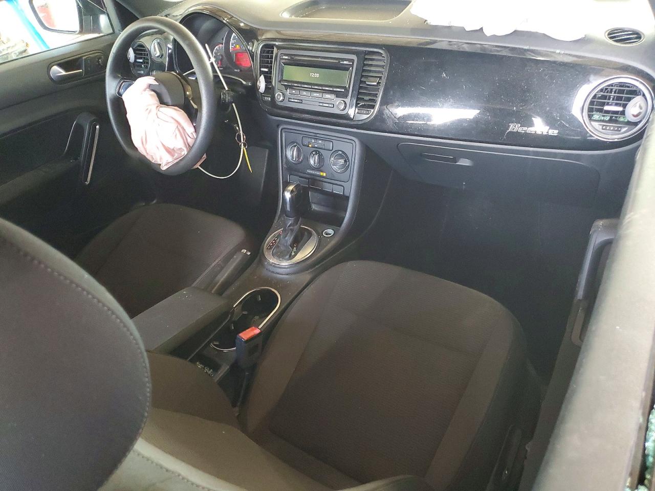2014 VOLKSWAGEN BEETLE