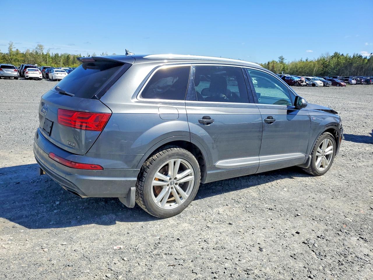 2017 AUDI Q7