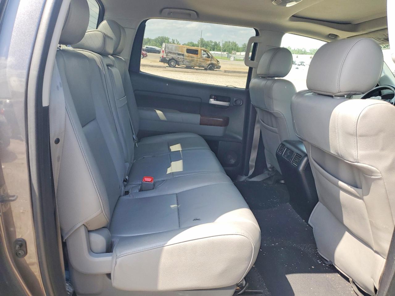 2012 TOYOTA TUNDRA