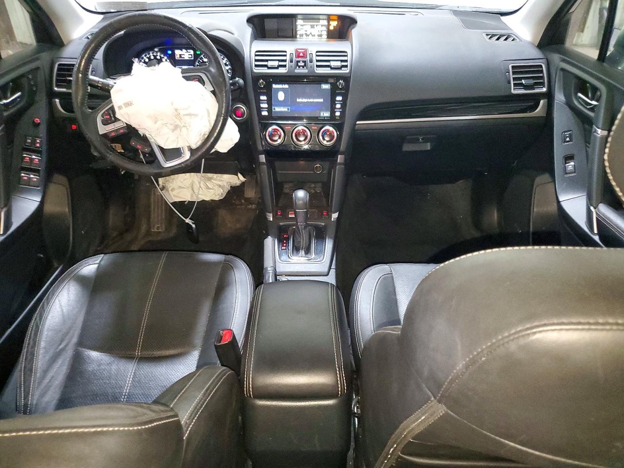 2017 SUBARU FORESTER