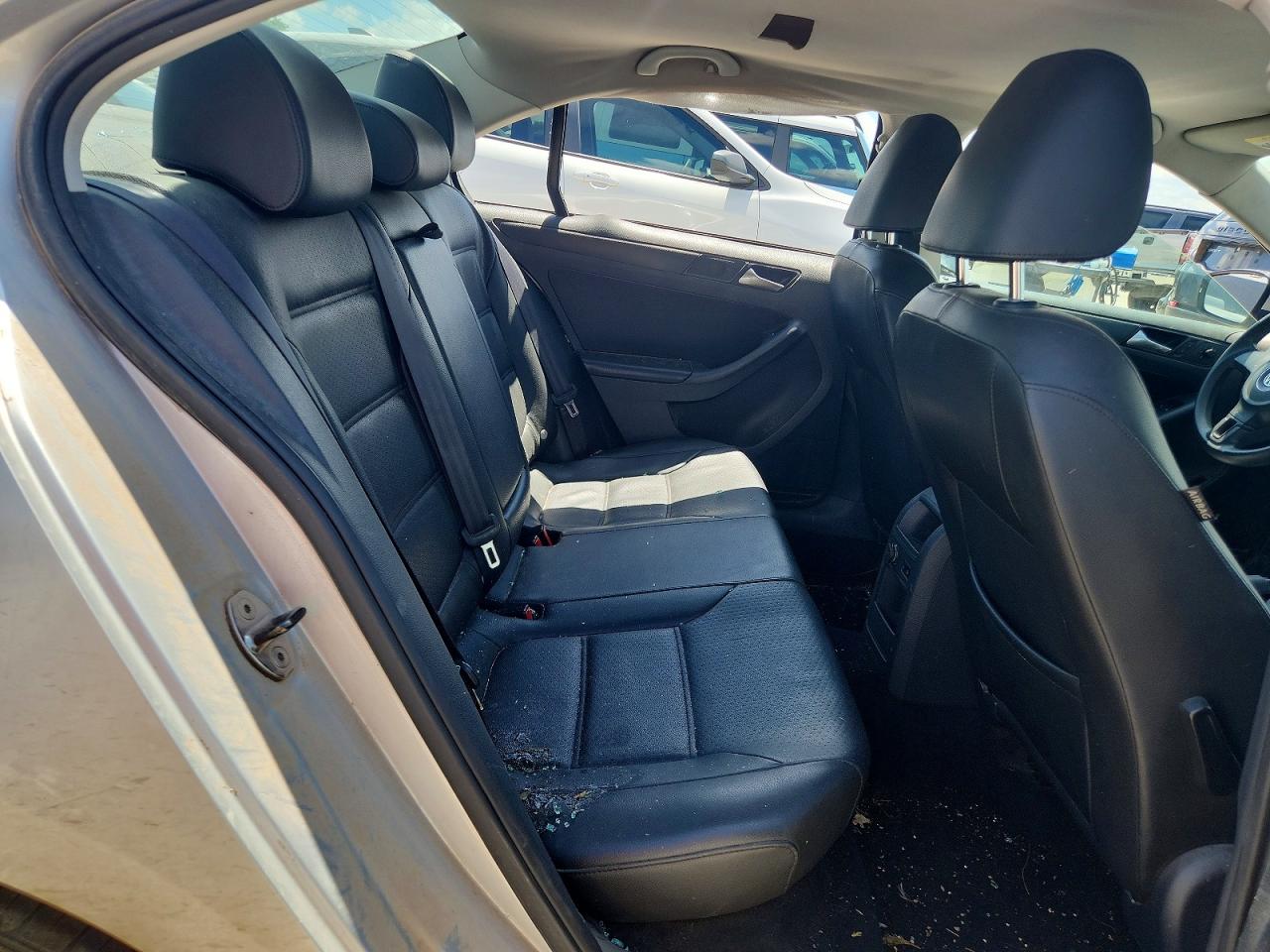 2014 VOLKSWAGEN JETTA