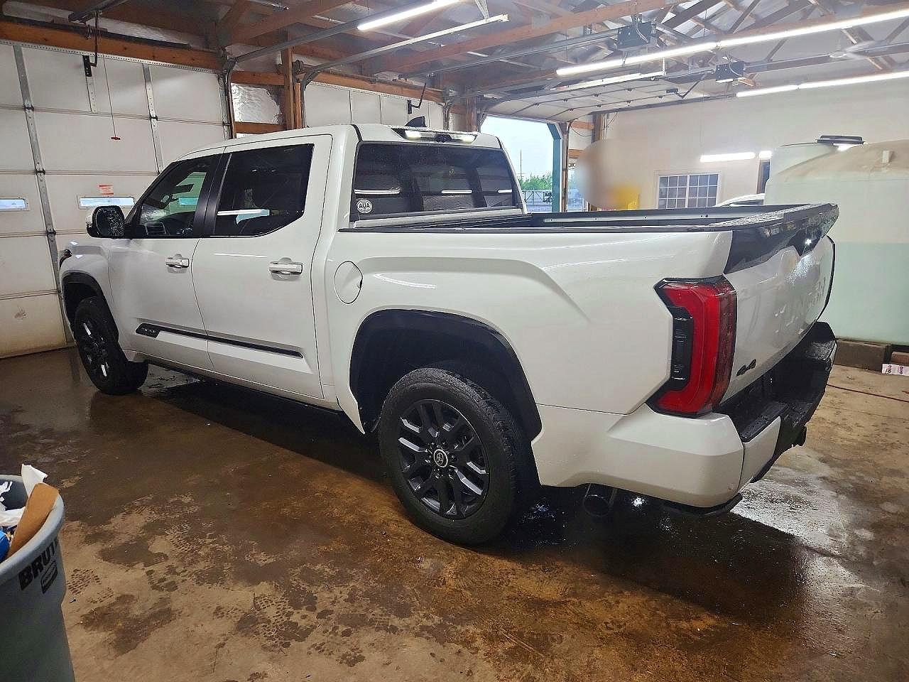 2024 TOYOTA TUNDRA