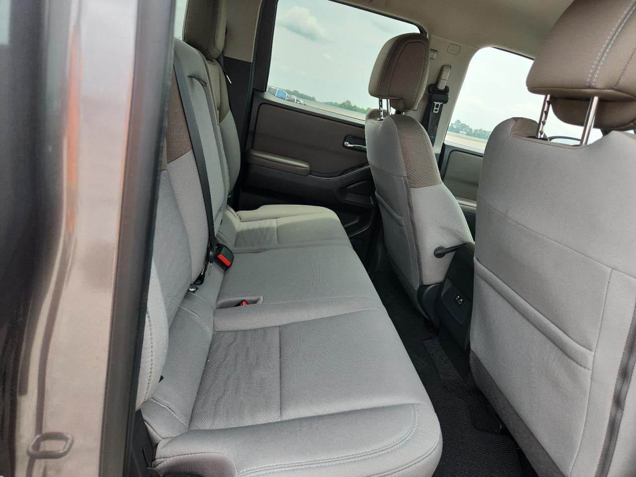 2022 NISSAN FRONTIER