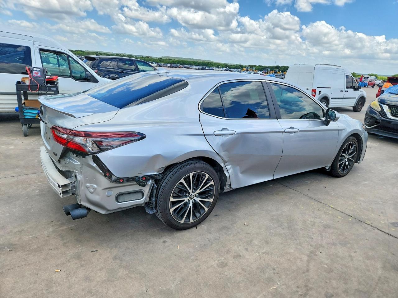 2022 TOYOTA CAMRY