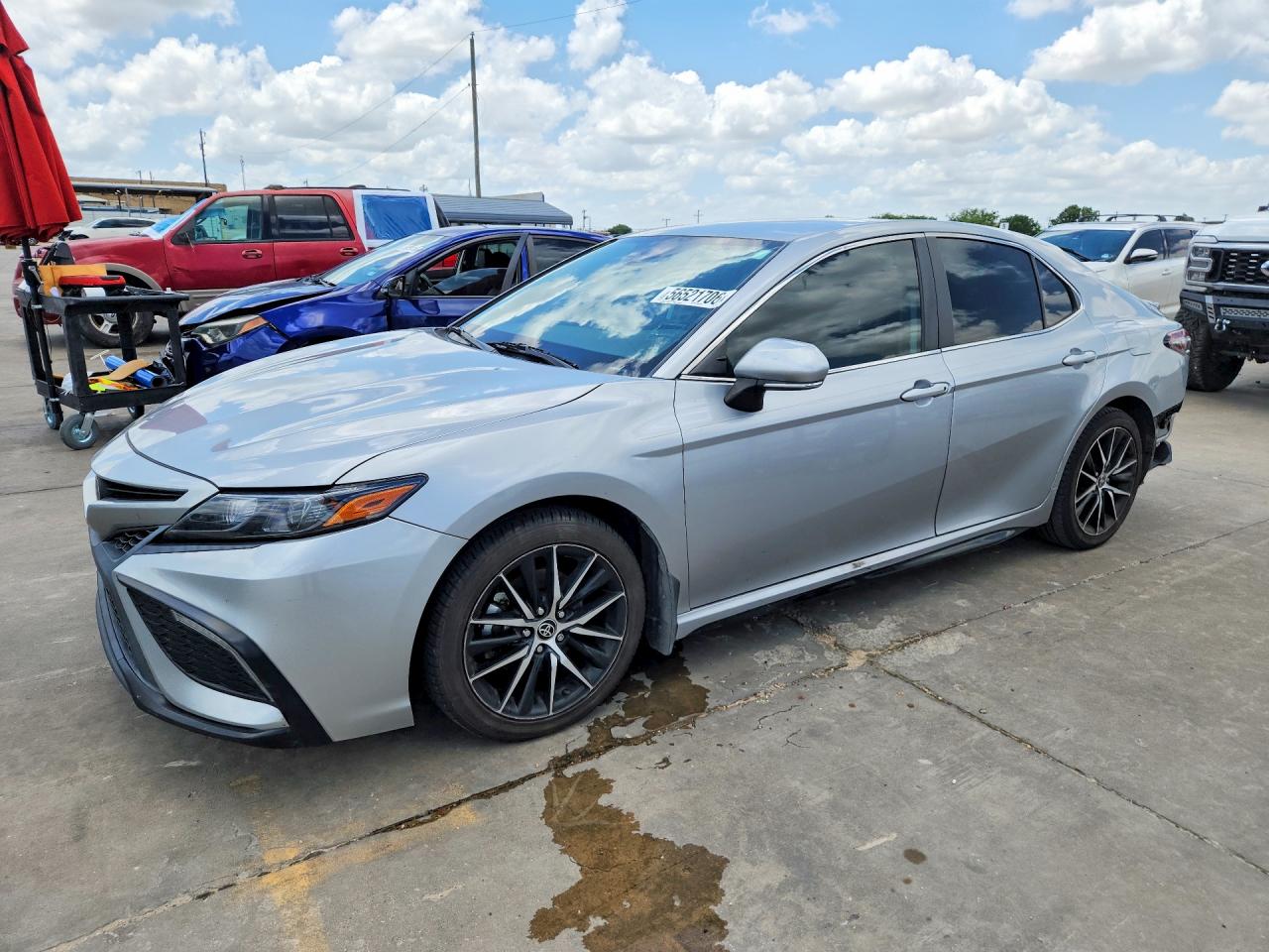 2022 TOYOTA CAMRY