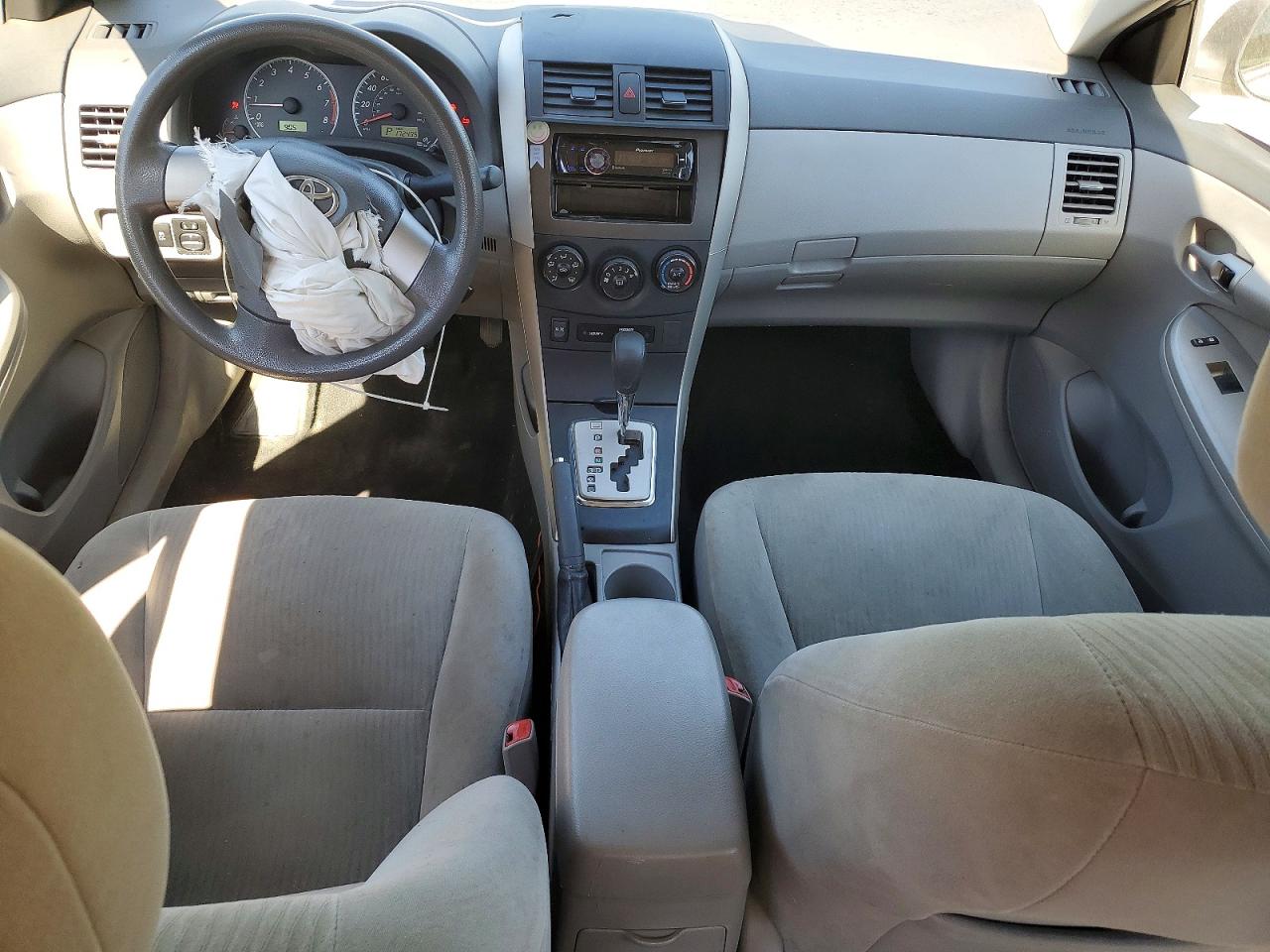 2010 TOYOTA COROLLA