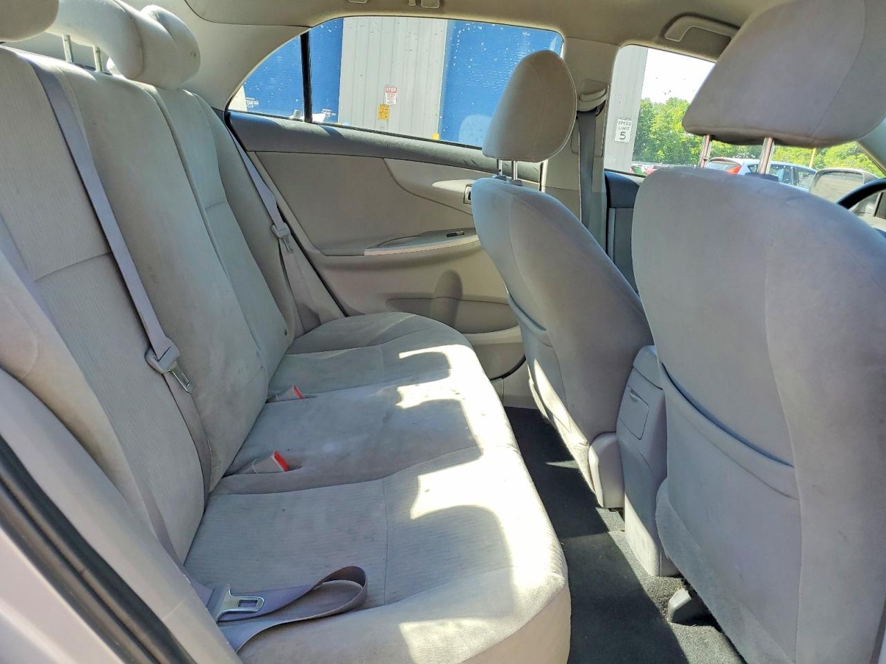 2010 TOYOTA COROLLA