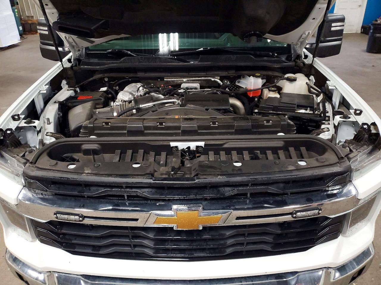 2024 CHEVROLET SILVERADO
