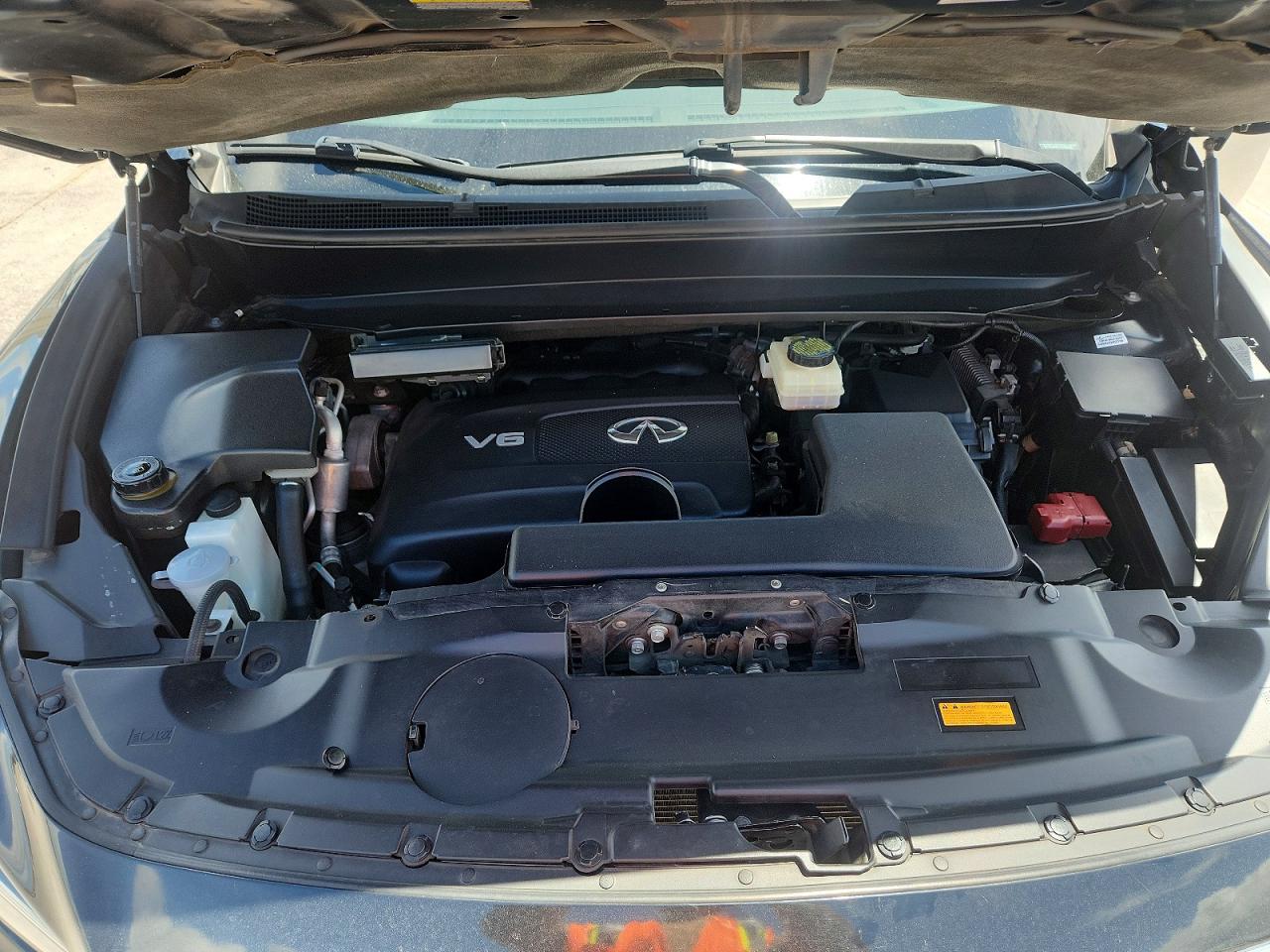 2018 INFINITI QX60 BASE