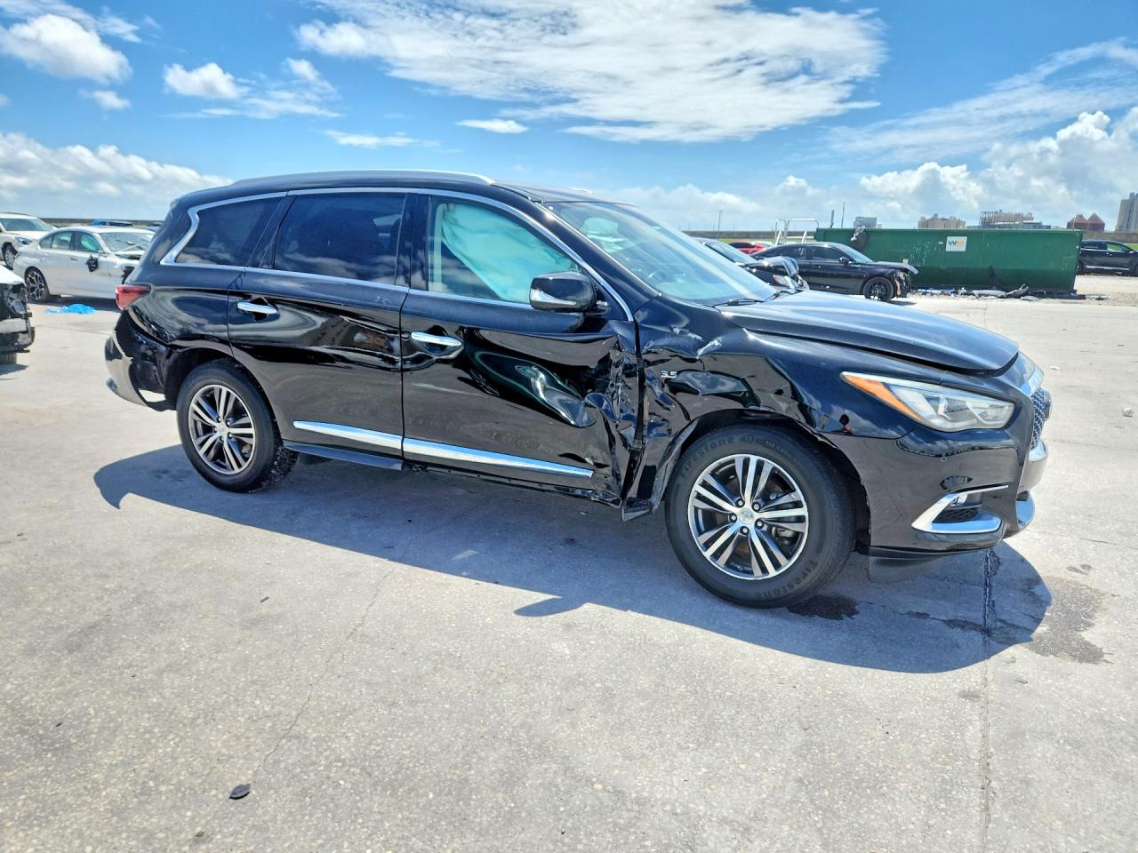 2018 INFINITI QX60 BASE