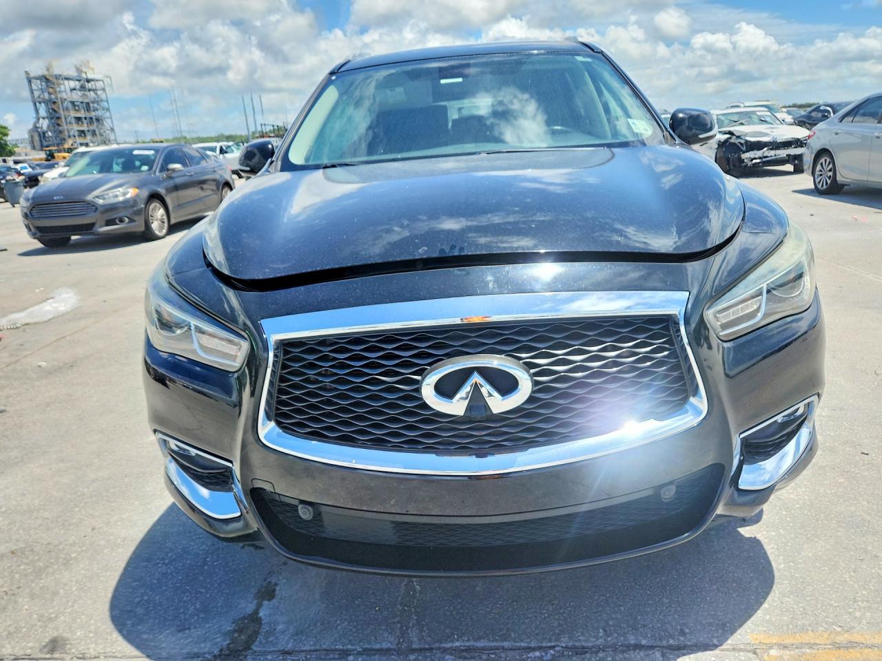 2018 INFINITI QX60 BASE