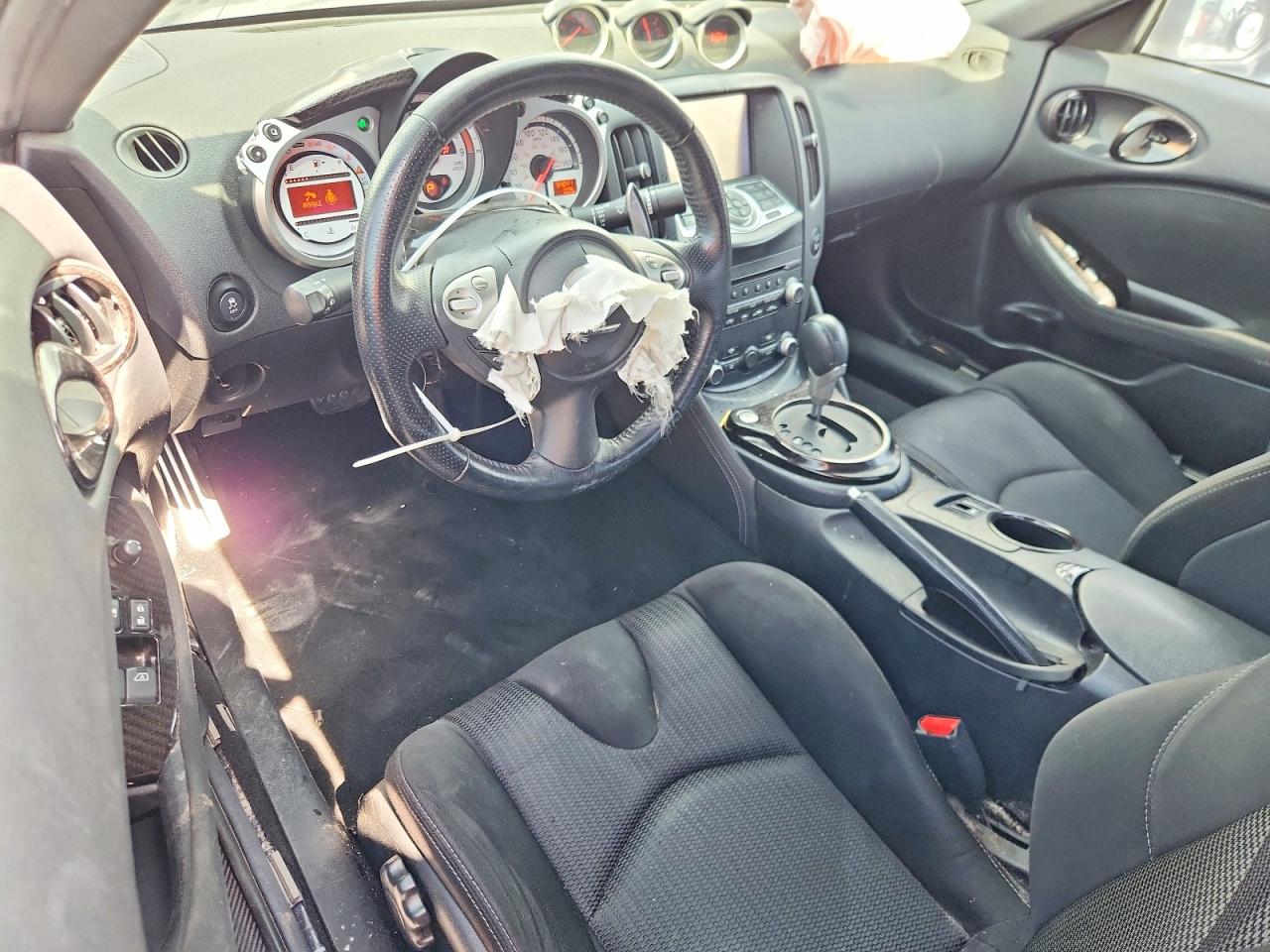 2018 NISSAN 370Z