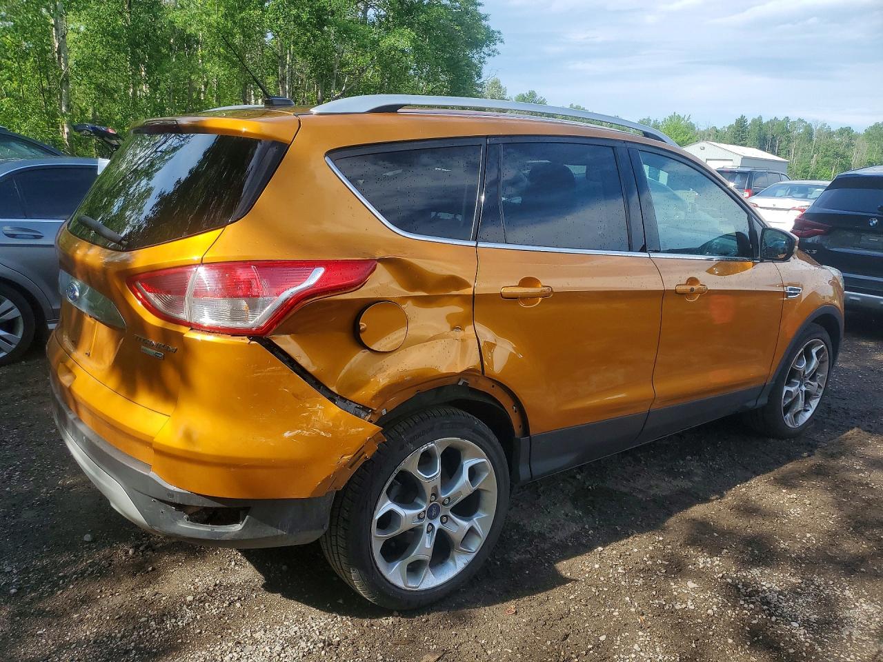 2016 FORD ESCAPE