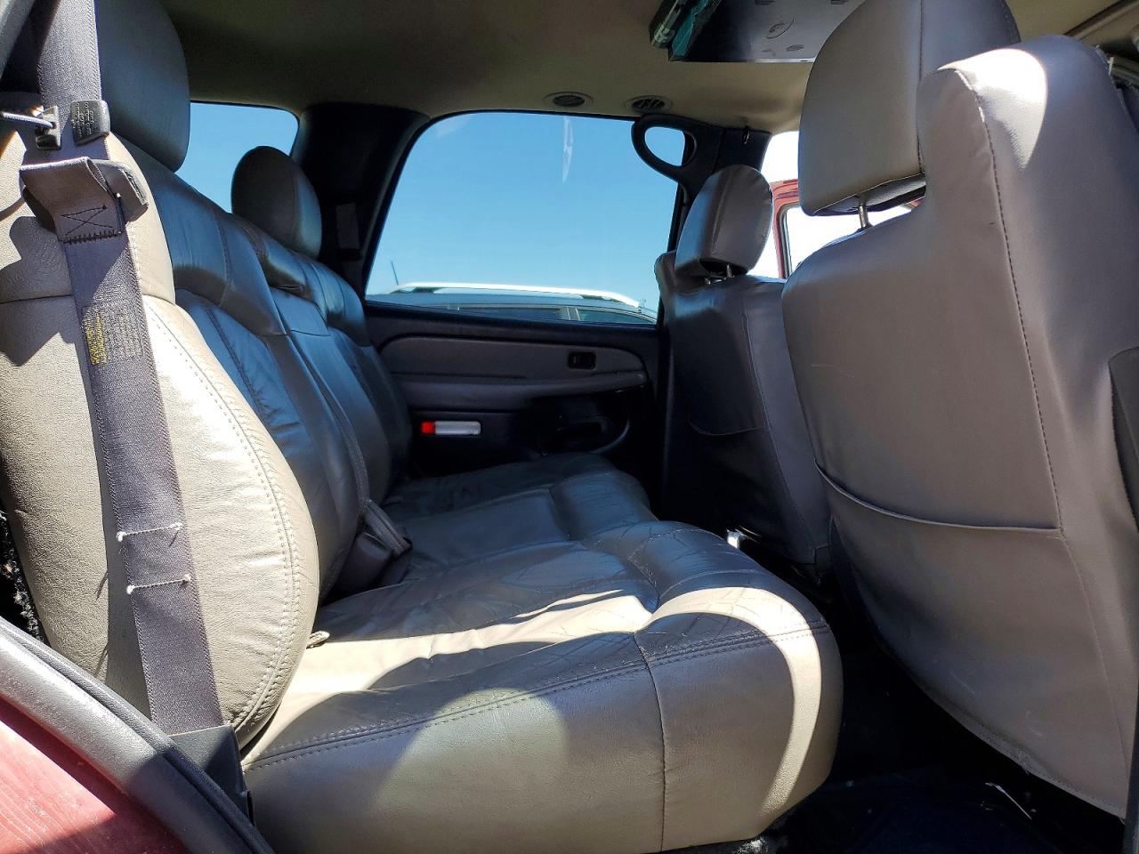 2002 CHEVROLET TAHOE
