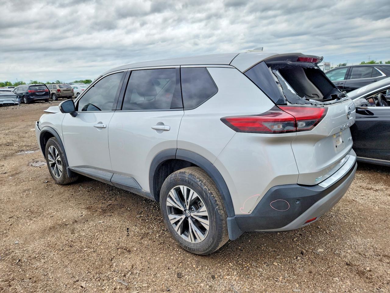 2021 NISSAN ROGUE