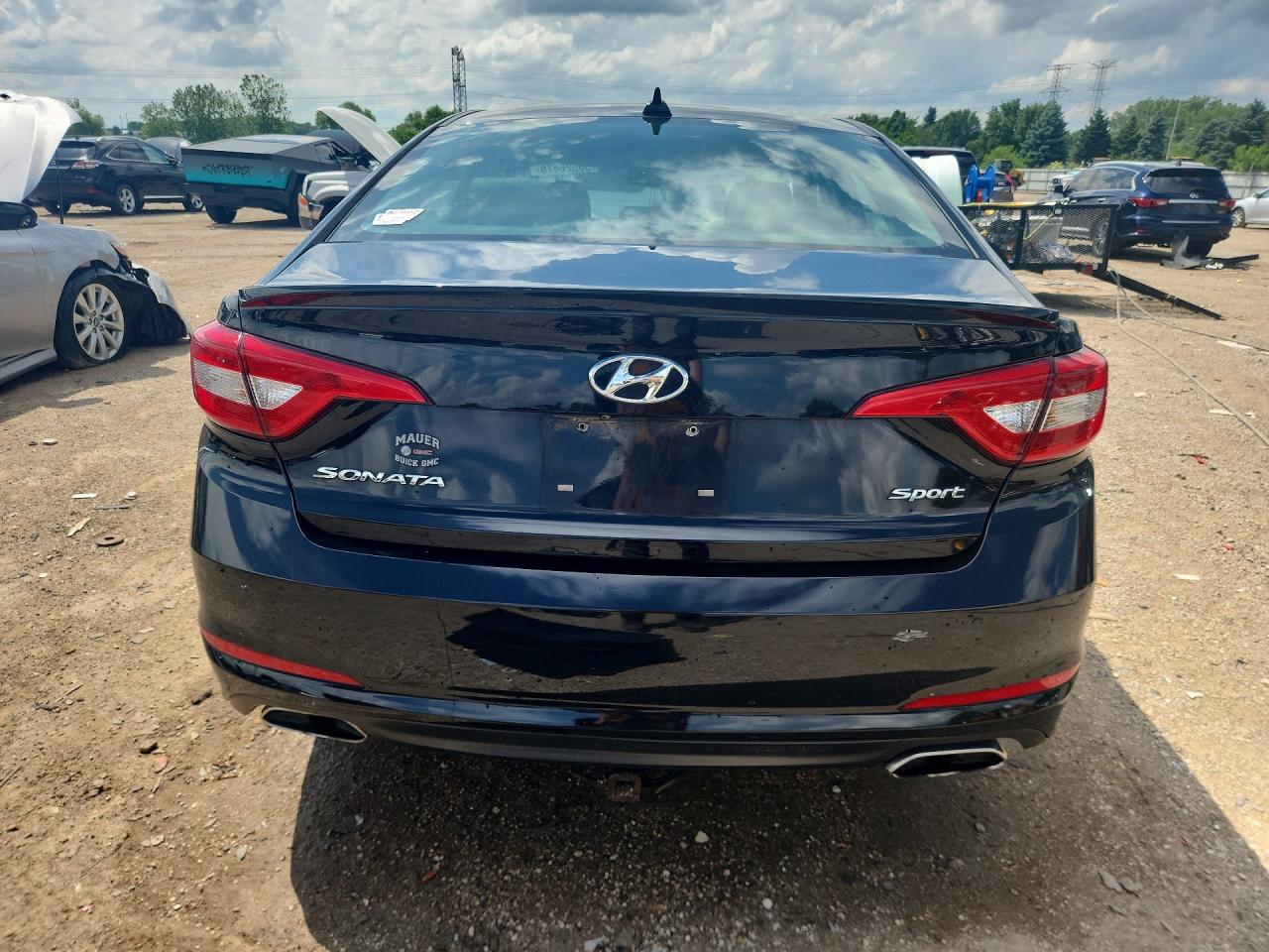 2016 HYUNDAI SONATA