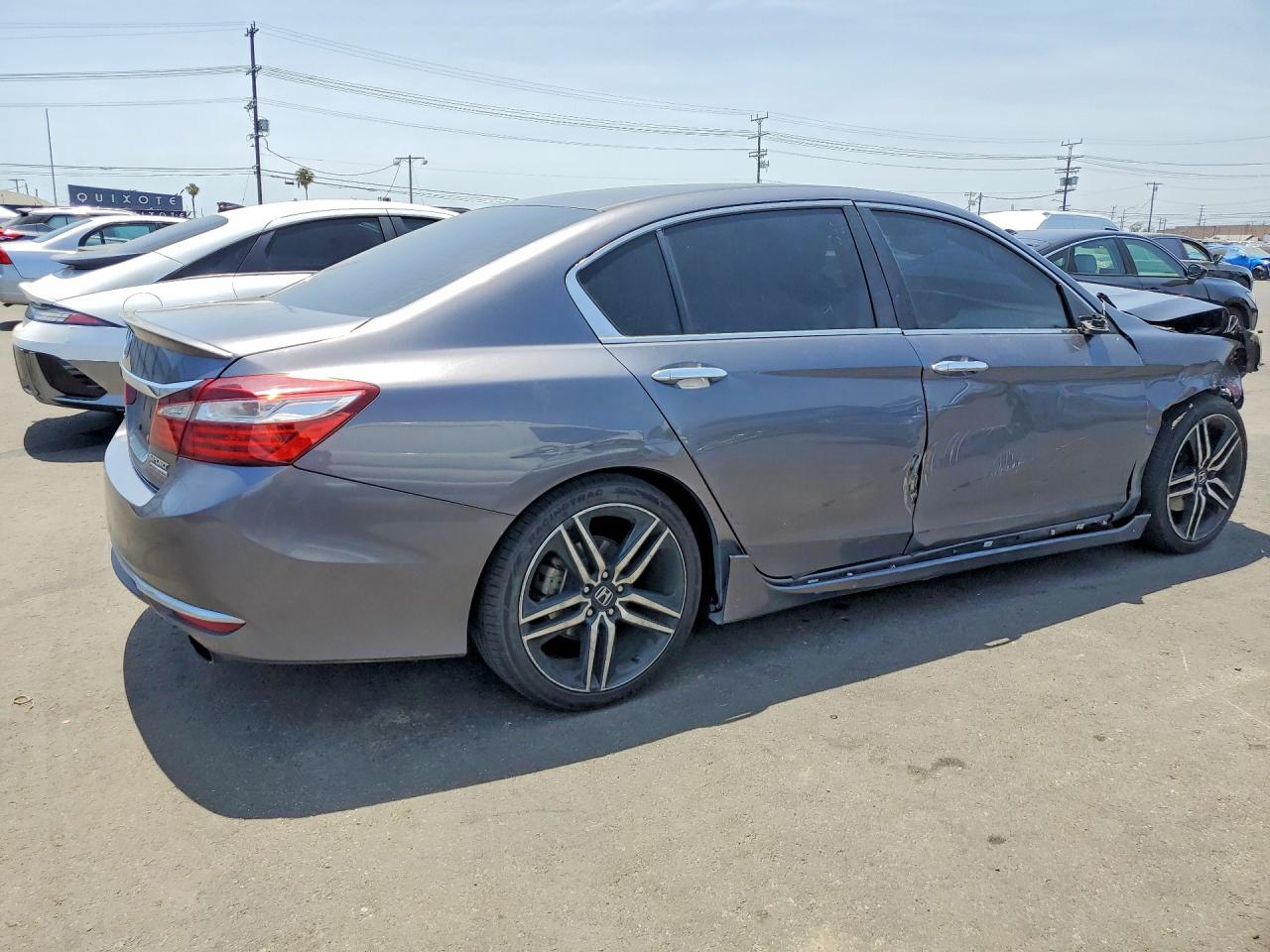 2017 HONDA ACCORD