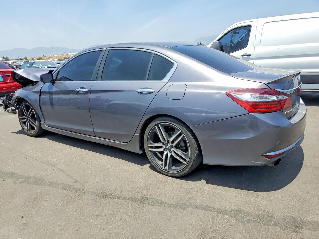 2017 HONDA ACCORD