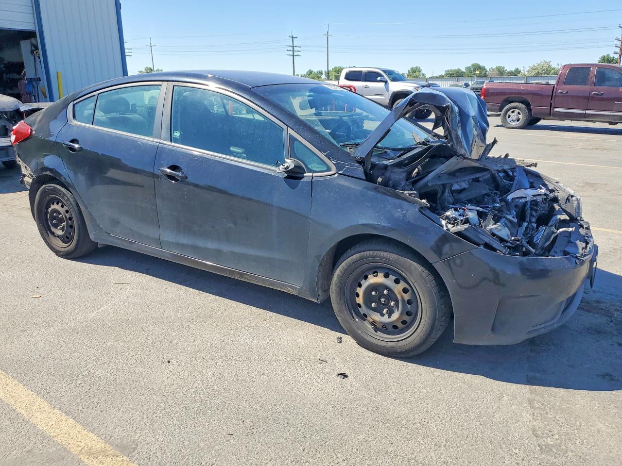 2017 KIA FORTE