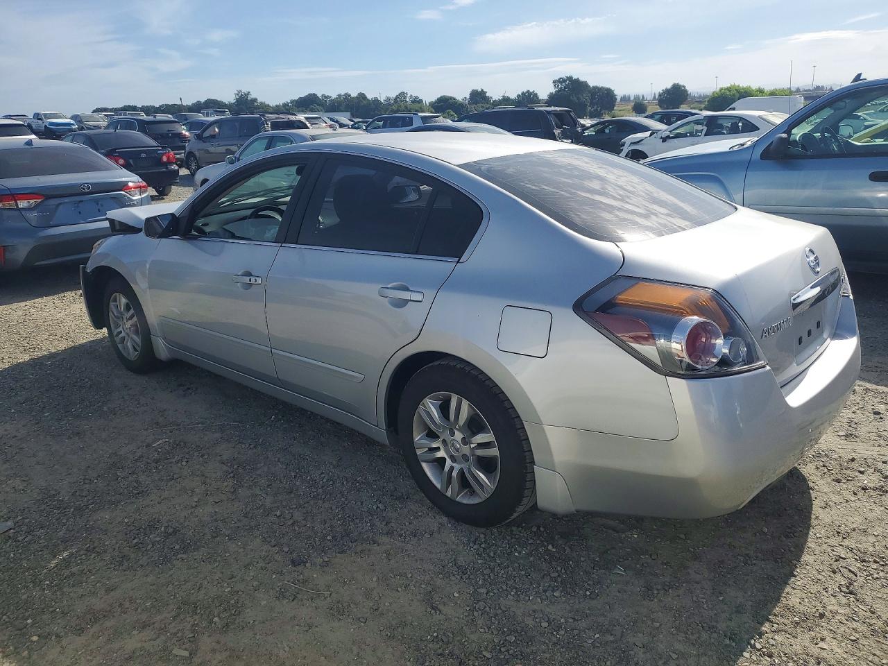 2012 NISSAN ALTIMA